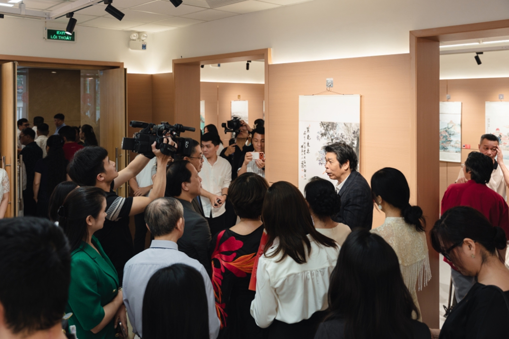 <b>2026东盟文化艺术创作季（越南）交流展在越南河内圆满举办</b>